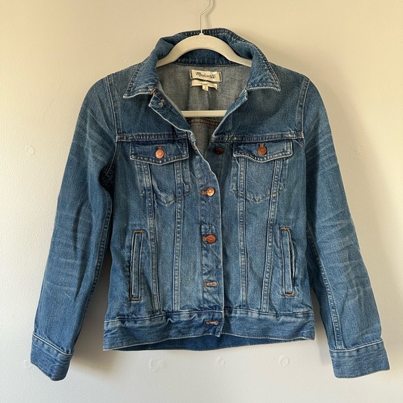 Madewell Jackets & Blazers - Madewell Classic Denim Jacket